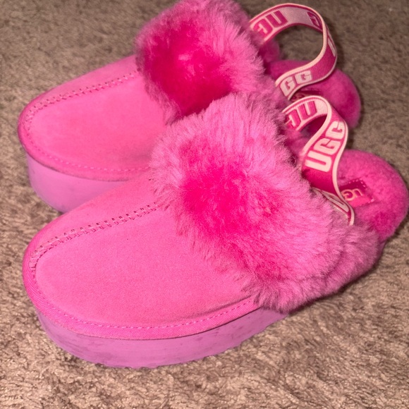 UGG Vibrant Pink Furry Slippers - Picture 2 of 4